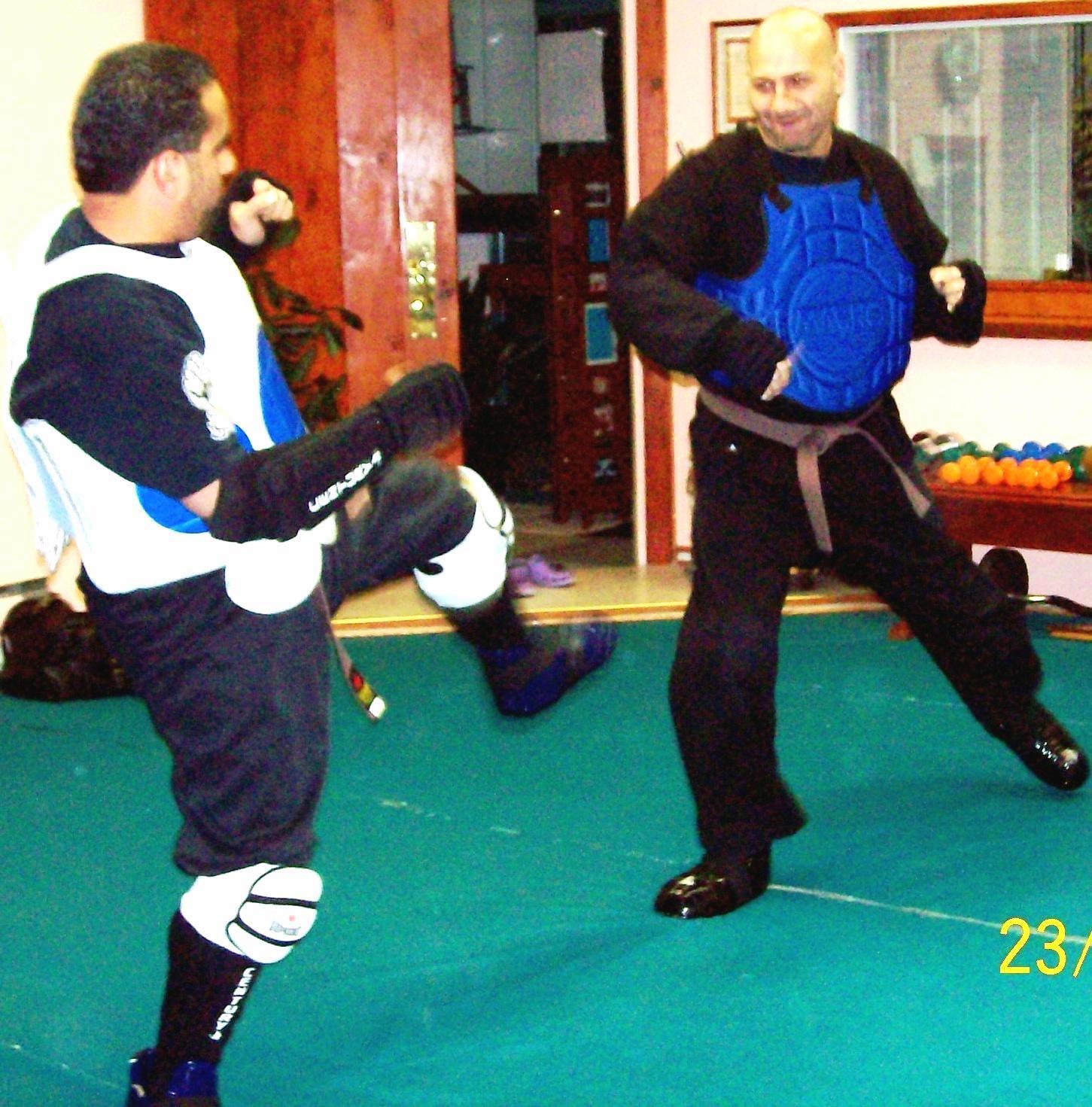 osama_frank_kicksparing_071.jpg